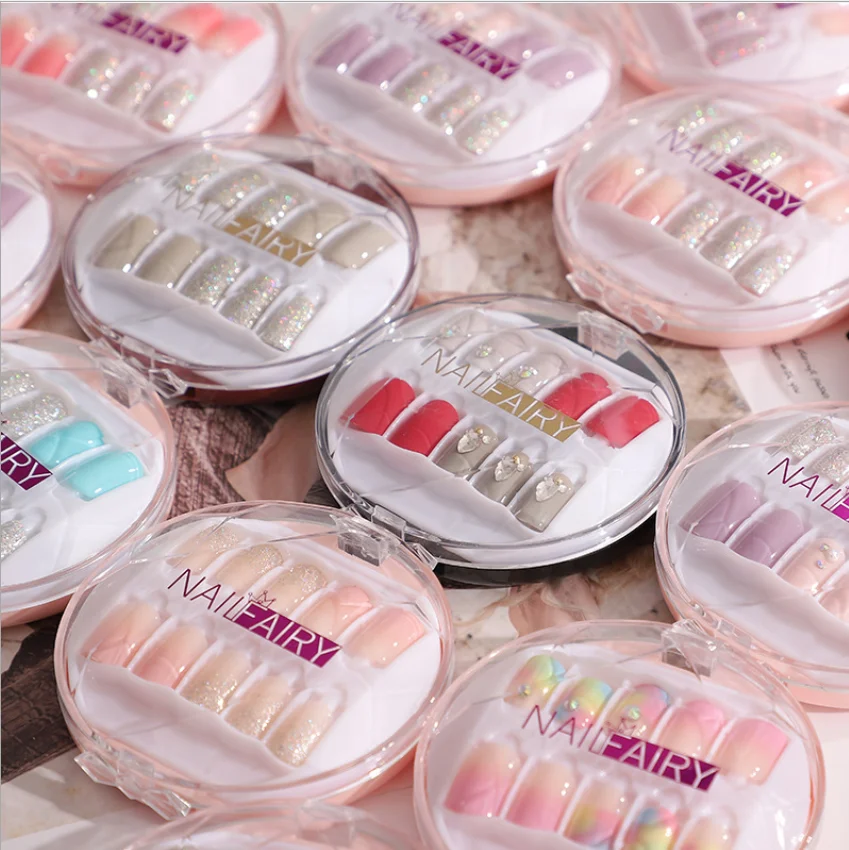 

wholesale private label 30 pcs Newest press on nail with Rhinestones, Clear