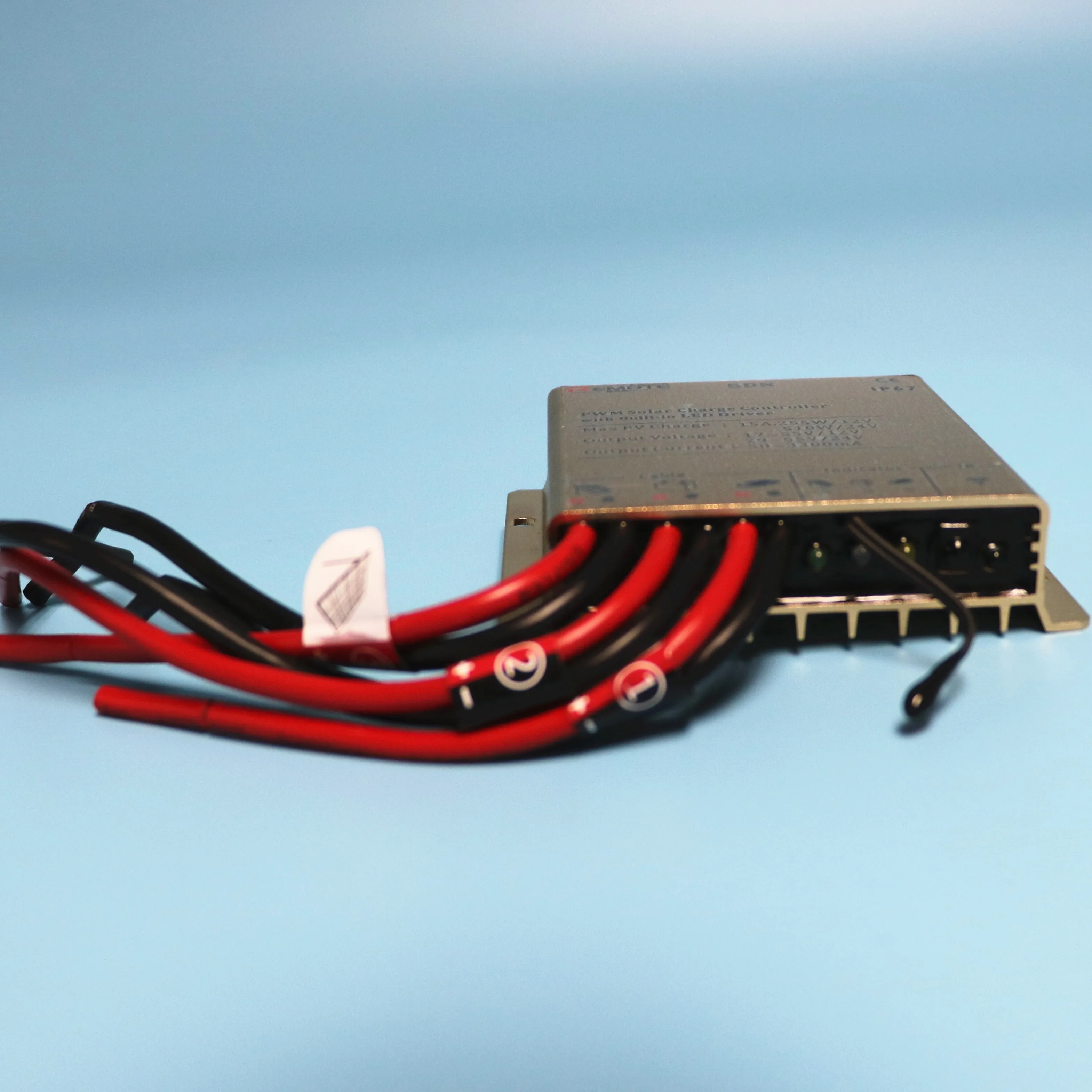 
PWM intelligent solar battery lithium regulator charger controller for solar led light 