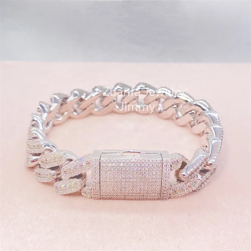

Custom Shining Jewelry Iced Out VVS Moissanite Diamond 15mm Bracelets Mens