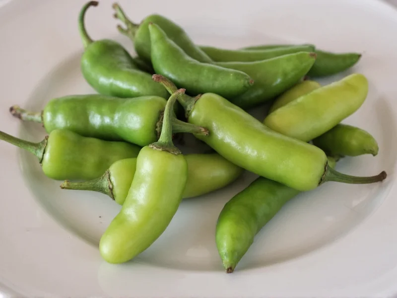 Guero Pepper: Complete Guide to Flavor, Heat & Uses