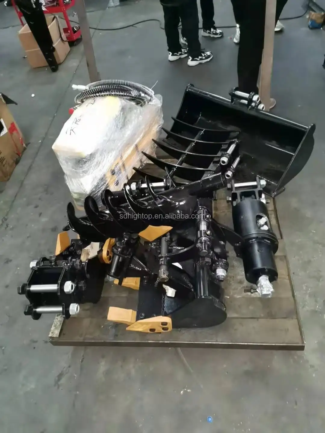 New Excavator Price 0.8 Ton 1 Ton 2 Ton 3 Ton Mini Excavator Digging Hydraulic Small Micro Digger Machine Prices for Sale supplier