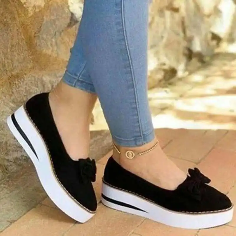 

Custom Logo Fashion Ladies Casual Shoes Solid Color Suede Platform Heel Pointed Toe Lightweight Women Loafers Shoes