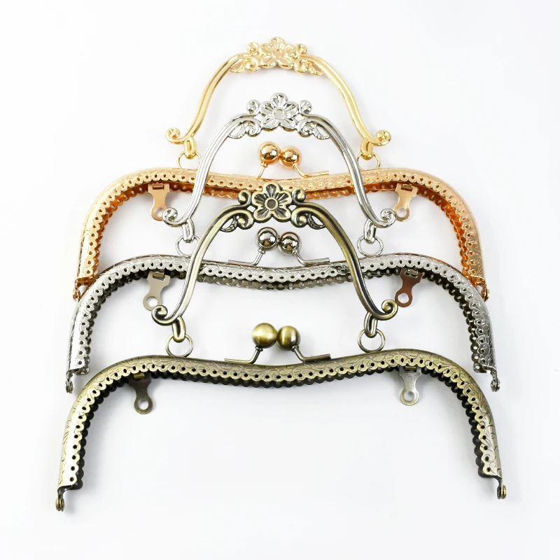 

B-H017 New 20cm Square Embossed Bronze Light Gold Dragonfly M-shaped Lace Plum Handle Bag Accessories