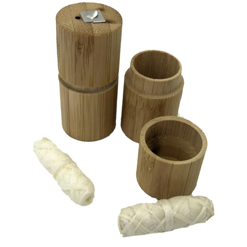 

Wholesale Custom 100% Organic Biodegradable Eco Friendly Dental Floss with Bamboo Tube, White black