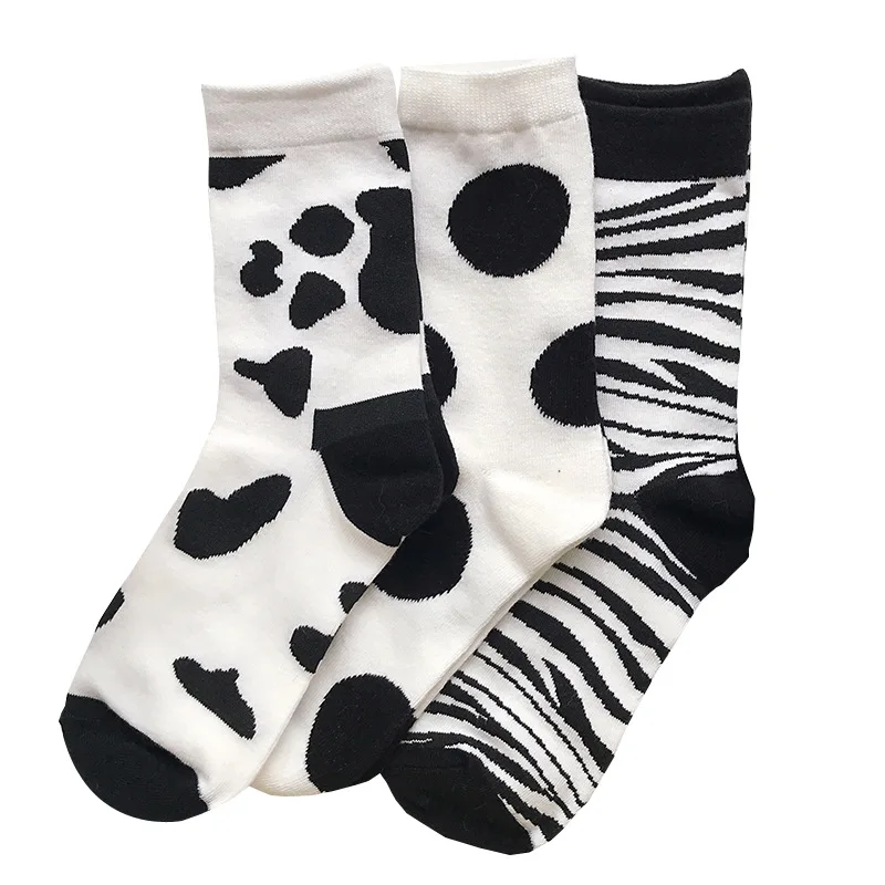 

Wholesale Black White Comfortable Casual Design Knit Cotton Crew Socks For Women