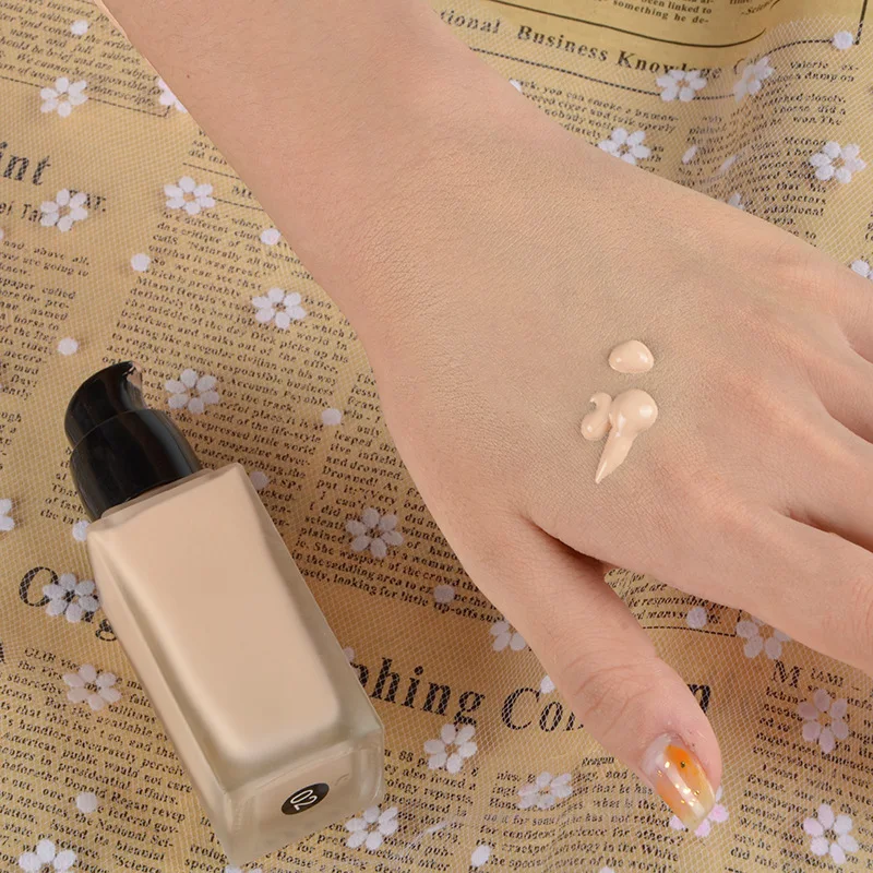 

NoLogo Moisturizing Long-lasting Liquid Foundation 16 Colors Full Coverage Oil Makeup Foundation