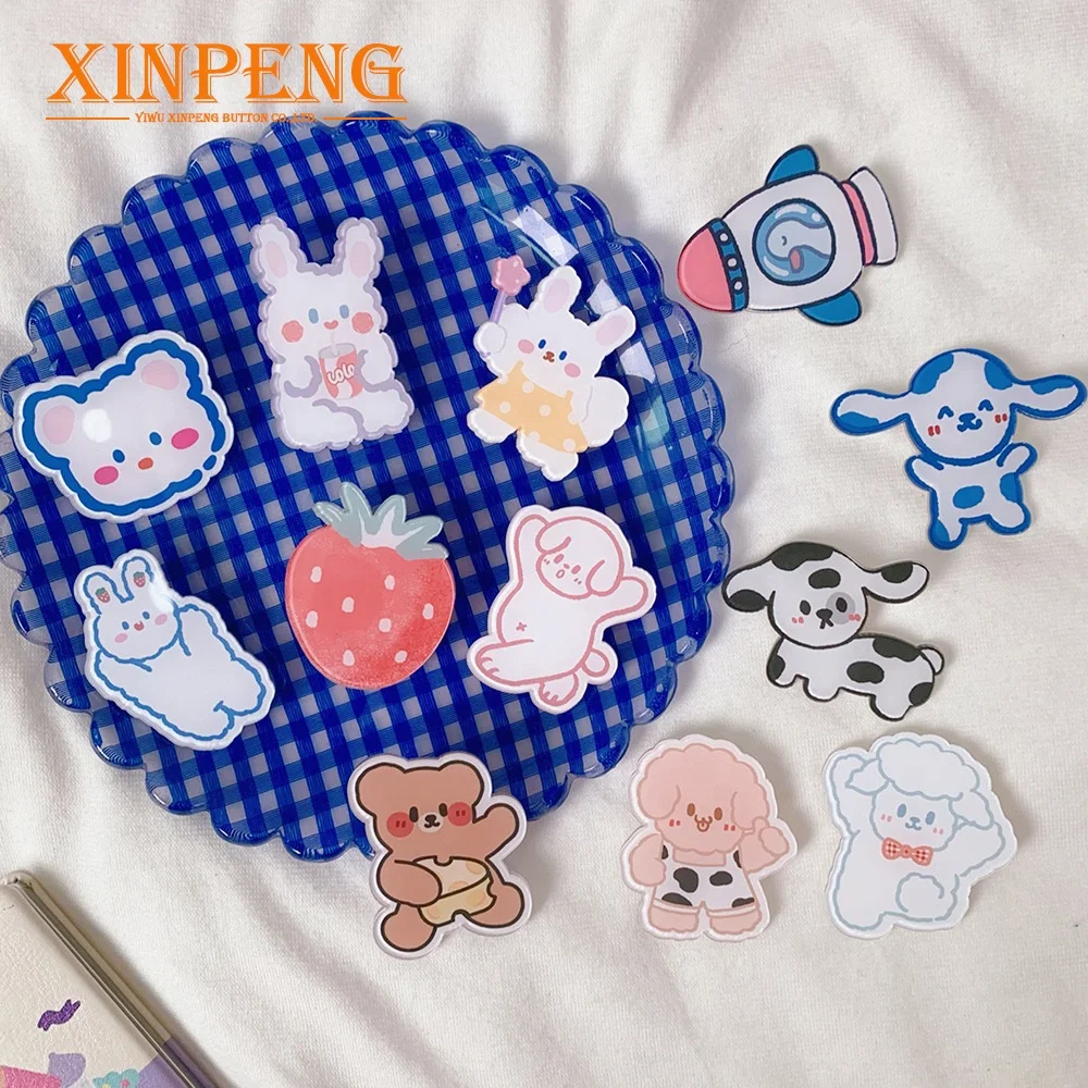 

Fashionable Designer Brooches Pins Cute Bear Acrylic Women Safety Korean Baby Brooch Pin, Custom color