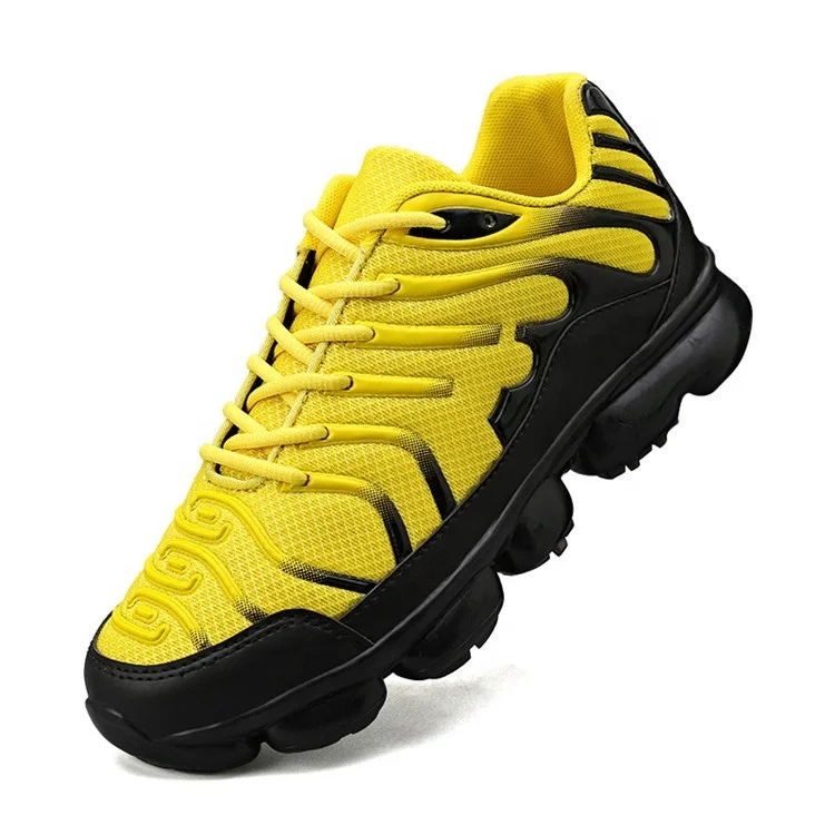 

2020 new wholesale fashion high quality mens designer sneakers Mesh sport shoes for men