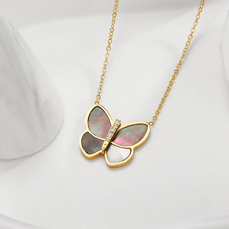 

Hot Selling Natural Mother Of Pearl Titanium Steel Necklace Luxury Butterfly Zircon CZ Pendant Necklace Jewelry for Women