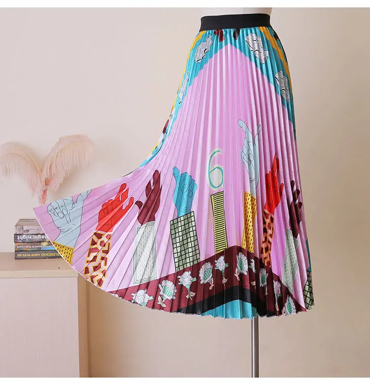 

Factory wholesale Pleated Skirt Women Summer 2020 New Print Cartoon Pattern Empire Elastic Women Skirt Big Swing Party Holiday