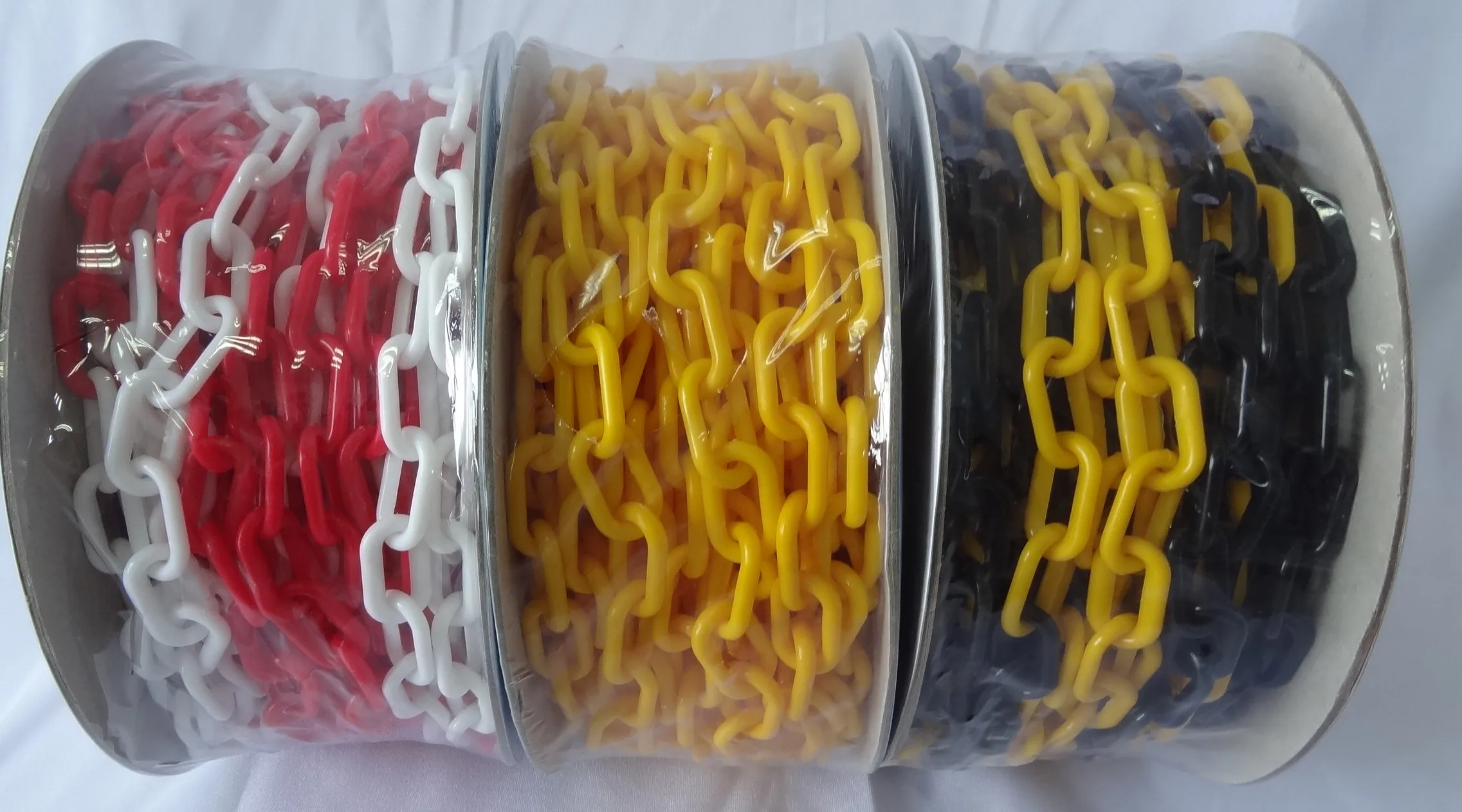 6mm/8mm/10mm Pe Plastic Chains 25 Meter Using For Traffic Parking