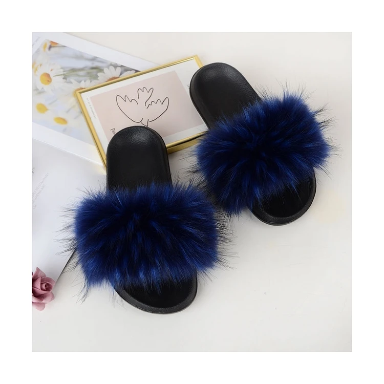

Unique Design Lightweight Harajuku Classic Fake Hair Slippers