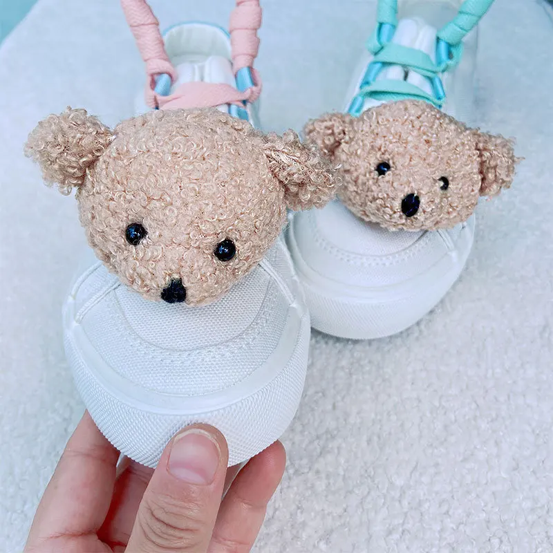 

High Quality Cute Bear Sneakers Charms Shoe Buckle Designer shoelace buckle Decorations DIY Lovely Shoelace Buckle All-match