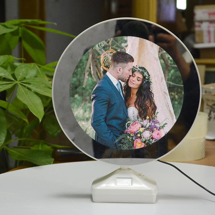 

2021 hot sale new LED charging ABS material round magic mirror photo frame