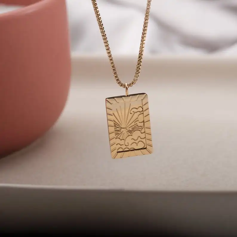 

Custom Stainless Steel Women Gold Plate Sun Jewelry Tarot Card Rectangle Frame Sun Pendant Sunrise Necklace