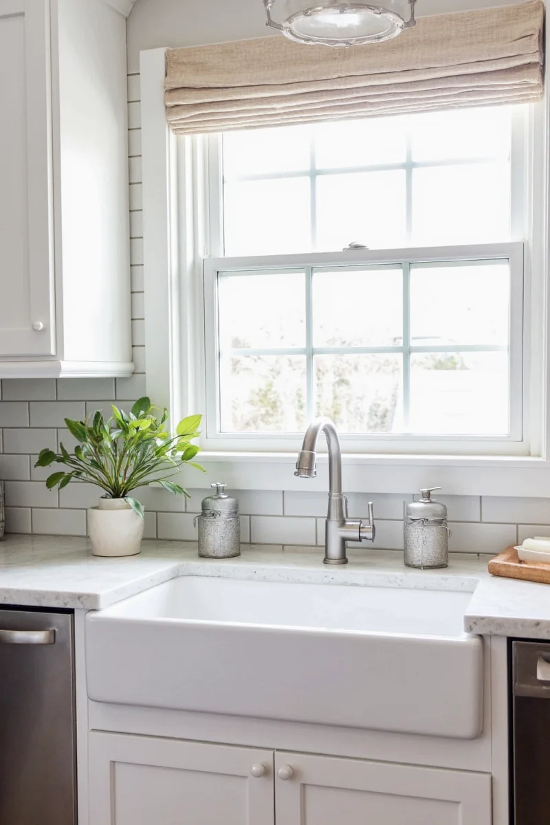Modern black matte farmhouse sink