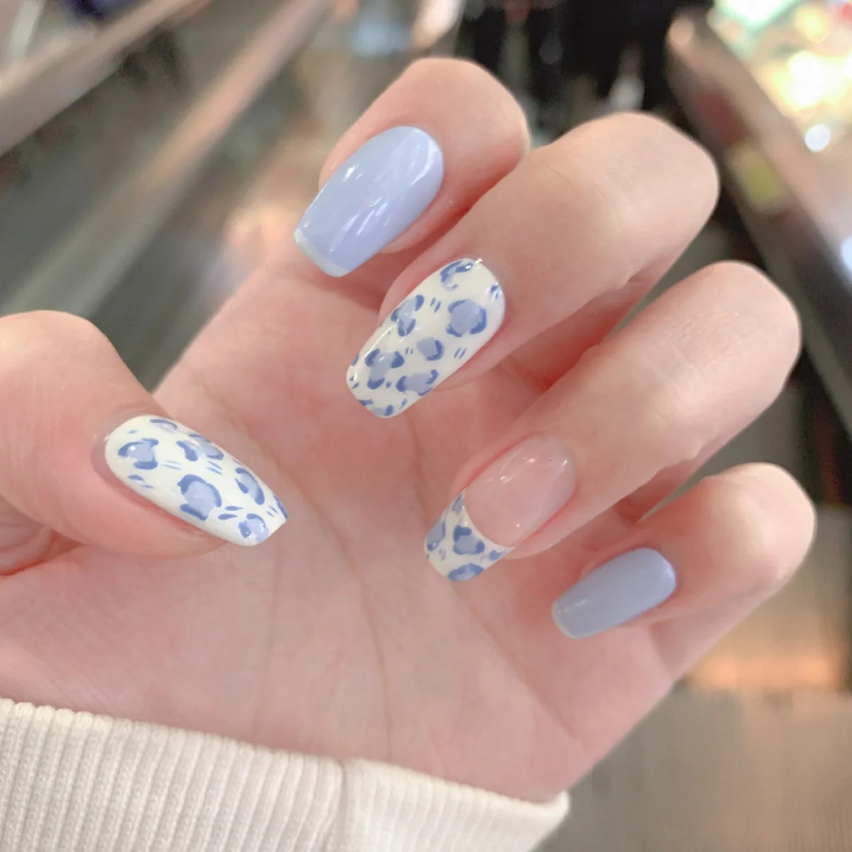 

2021 French Celadon Porcelain Ballerina Press on Nails Short Fake Nails Press Designs, As pic