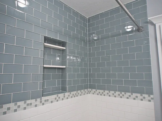 Люк ревизионный EVECS D Ceramo Steel 300х400 скрыт.монтаж (окрашенная сталь) D30