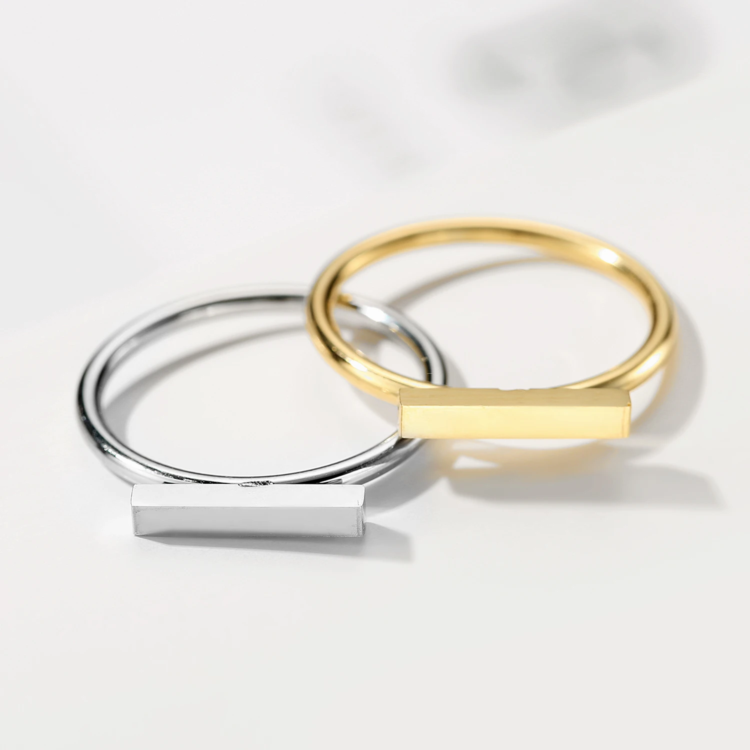 

Gold Plated Custom Letter Ring Simple Stainless Steel Bar Ring Couple Ring Jewwlry