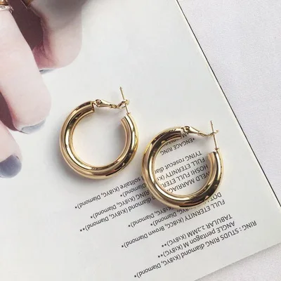 

European Simple 18K Gold Plated Chunky Circle Earrings 30mm 45mm Round Hoop Earrings For Punk Girls