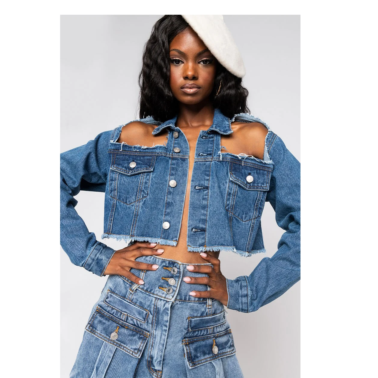 

TINA Hot Selling Woman Denim Jacket Fashionable Long Sleeve Hollow Out Multi Button Women's Jacket Ladies Top