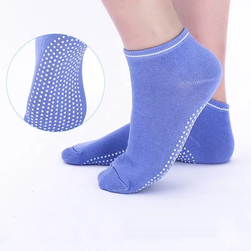 Women's Anti-Slip Barre Yoga Pilates Ankle Socks Wholesale Knitted Sticky Grippy Socks Breathable Non-Slip Anti-Slip Features