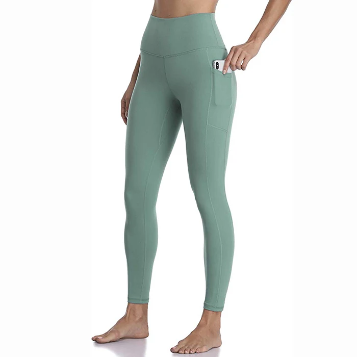 Pocket legging 1.jpg