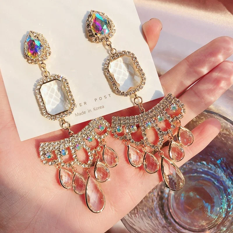 

Classic Trendy Crystal Long Tassel Dangle Earrings For Women 2020 Fashion Drop Earrings Beads Wedding Earrings Hangers