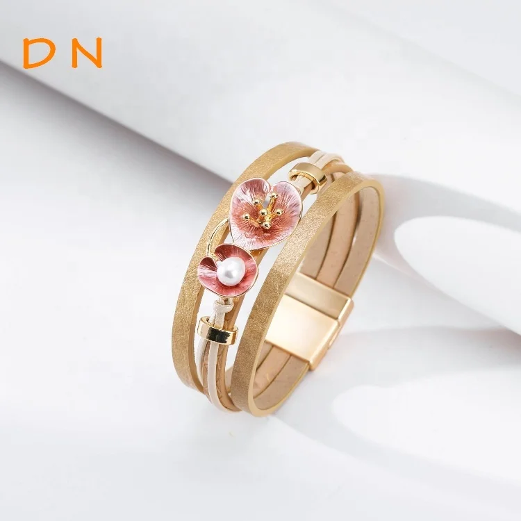 

Dina Vintage Hot Sale Bangles Jewelry Women Elegant Delicated Enamel Flower With Pearl PU Leather Gold Bangle & Bracelet