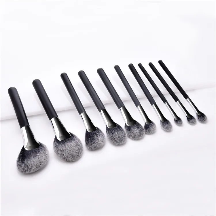 luxury custom makeup brushes