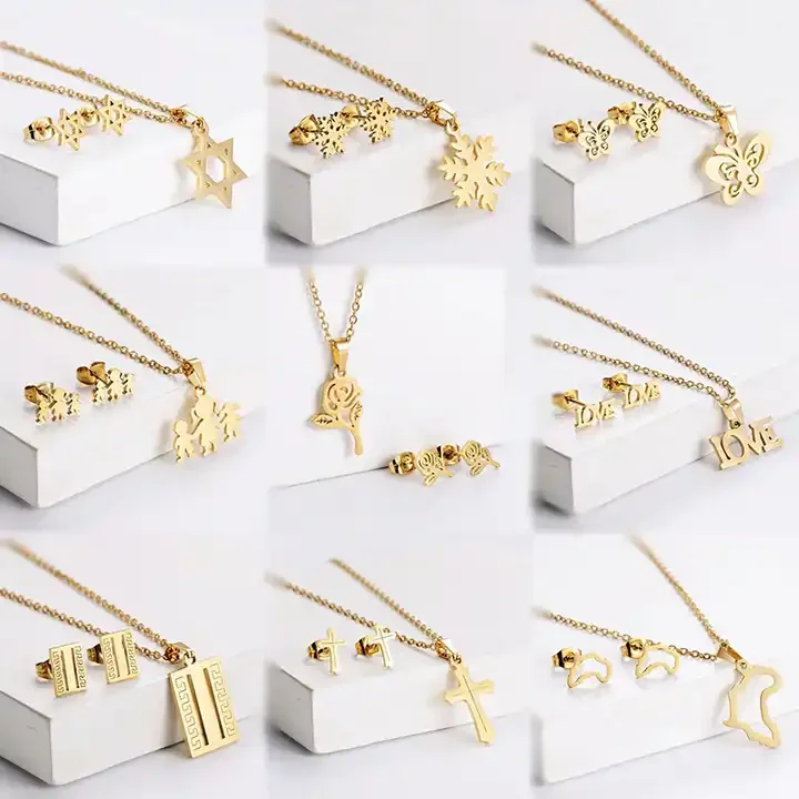 

Fashion Stainless Steel Heart-Shaped Simple Pendant Necklace Earrings Jewelry Set Luxury Moon Star Women's Jewelry Set