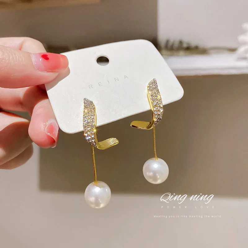 

wholesale earrings charms spiral pearl drop earrings