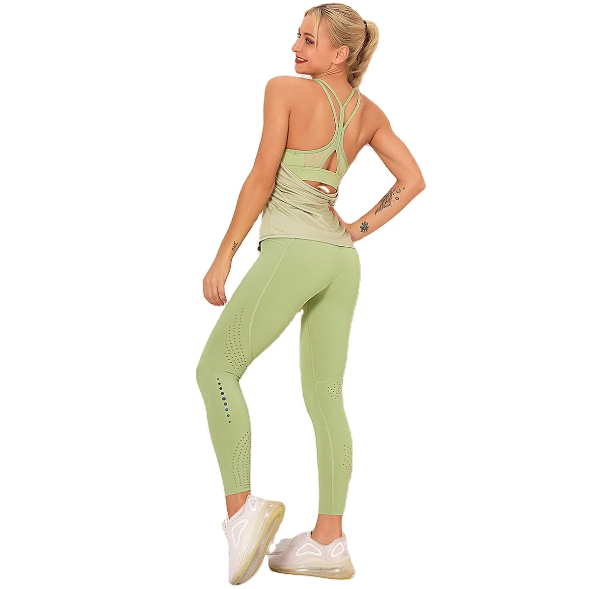 

BBLXF2226 sport set fitness training wear 3-piece set