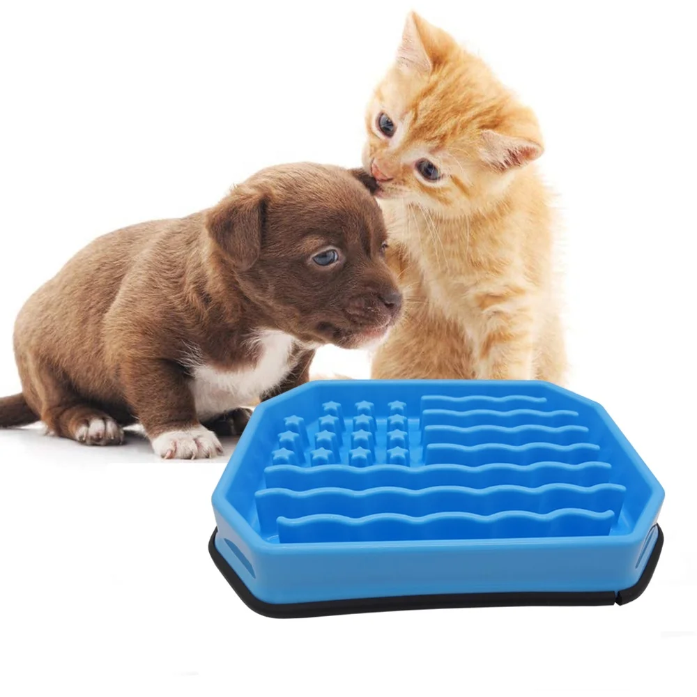 

High Quality Rotating Fun Anti Choke Pet Feeder Interactive Slow Feeding Eating Dog Cat Food Bowl Pet Feeder Plastic Bowls, Blue and green