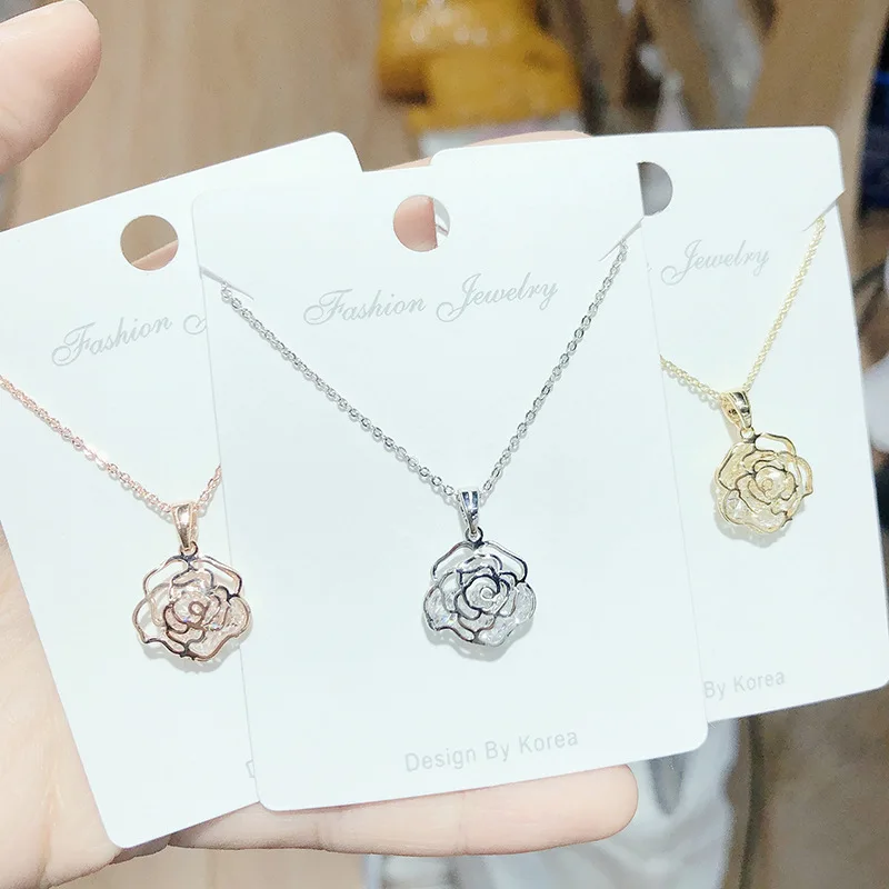 

XL86092 Fashion design gold plated brass women jewelry hollow rose flower pendant necklaces