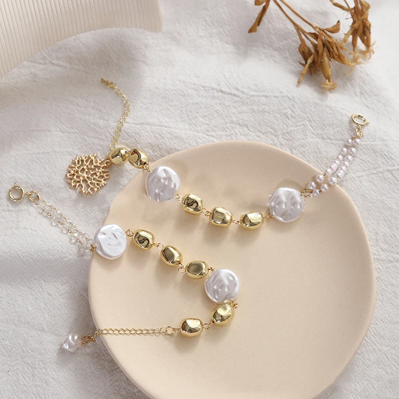 

Ins Style Simple Bracelet Light Luxury High Metal Pearl Resin Adjustable Bracelet, Picture shows