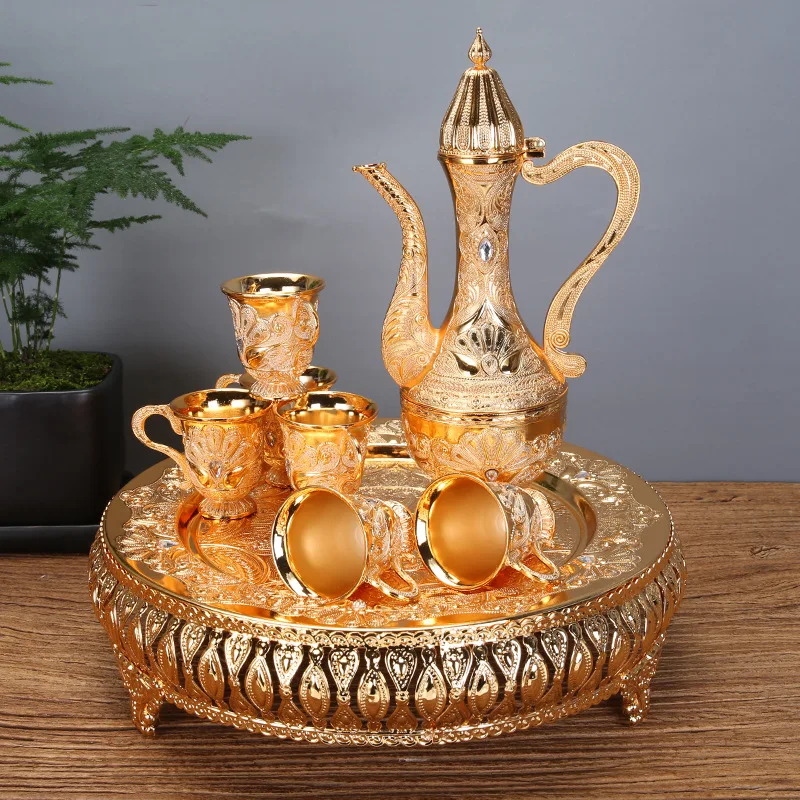 

European flask alloy 8 - piece set of Russian jug large size, Gold/silver