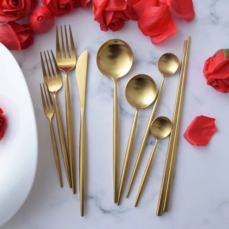 

High Quality Cutlery Set Luxury Gold Flatware Restaurant Portuguese Matte Bulk Gold Stainless Steel Flatware Sets for Wedding