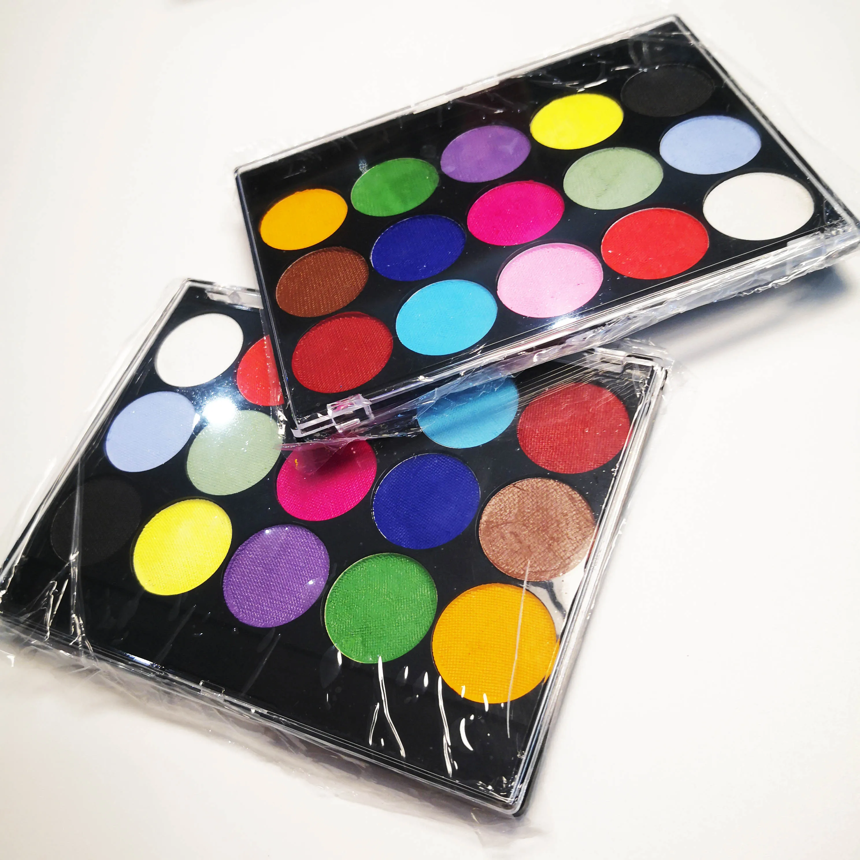 

Low MOQ can be customized 15 color body painting palette non-toxic Water based face paint, 15 colors