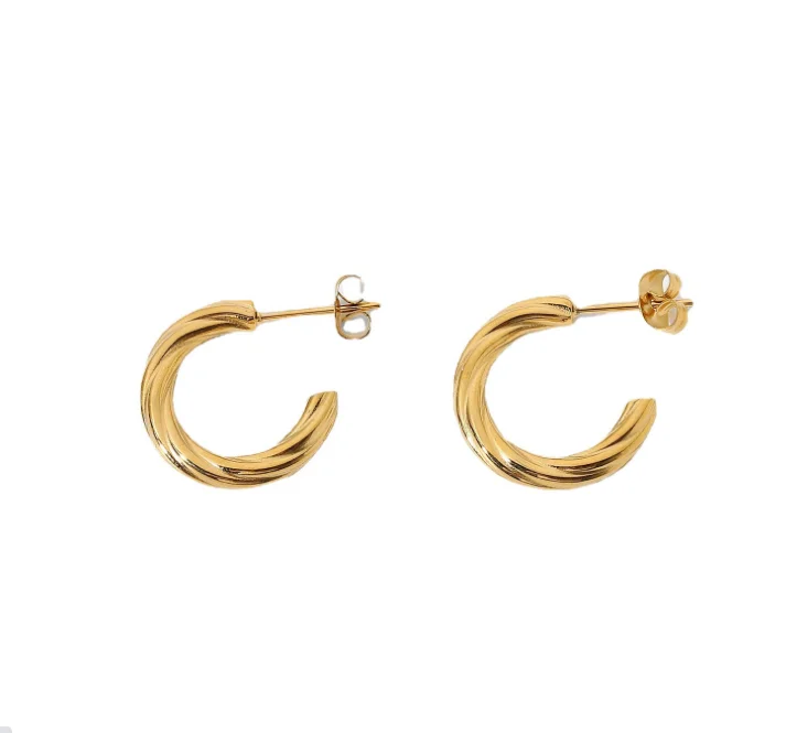 

Manufacturer custom wholesale fashion 2021 European and American popular earring,brazilian gold, stainless steel stud earrings