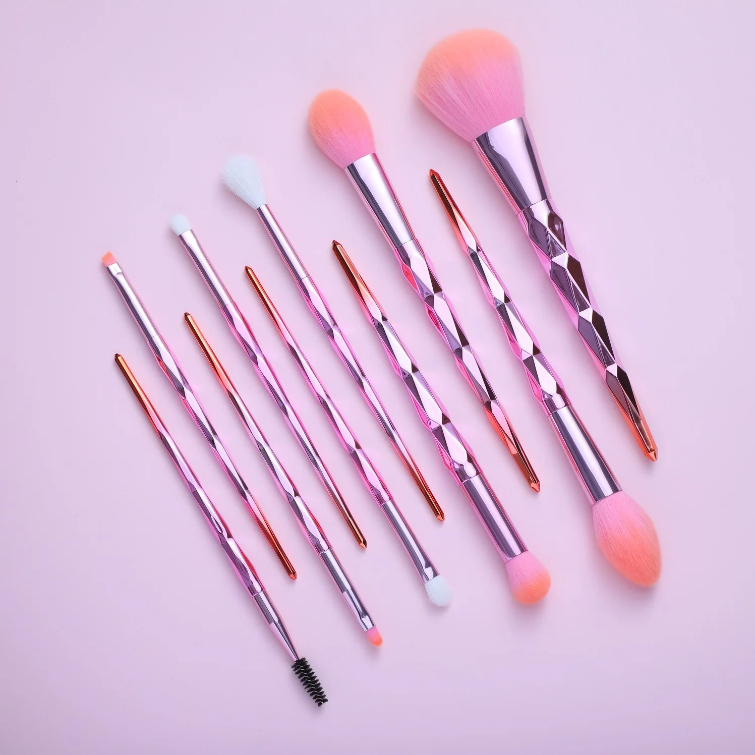 

Wholesale Manufacture Hot Selling Custom Make up Brushes Diamond Makeup Cosmetic Brush