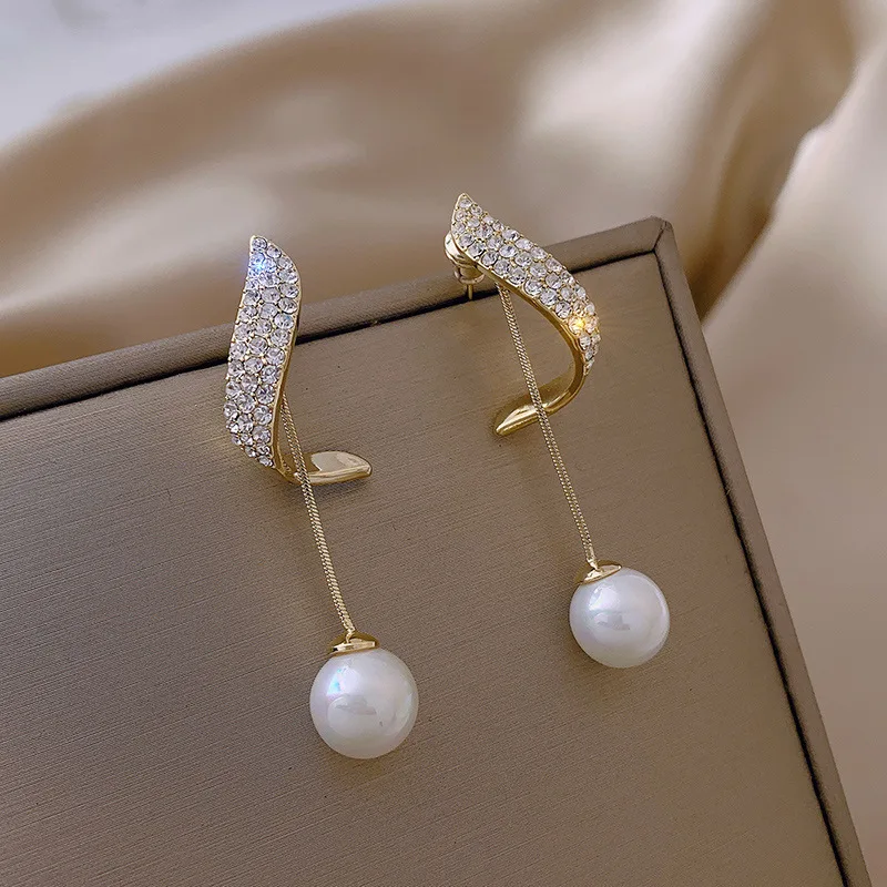 

Minimalist S925 Silver Needle Earrings Long Pearl Pedant Earrings Full Rhinestone Earrings For Women