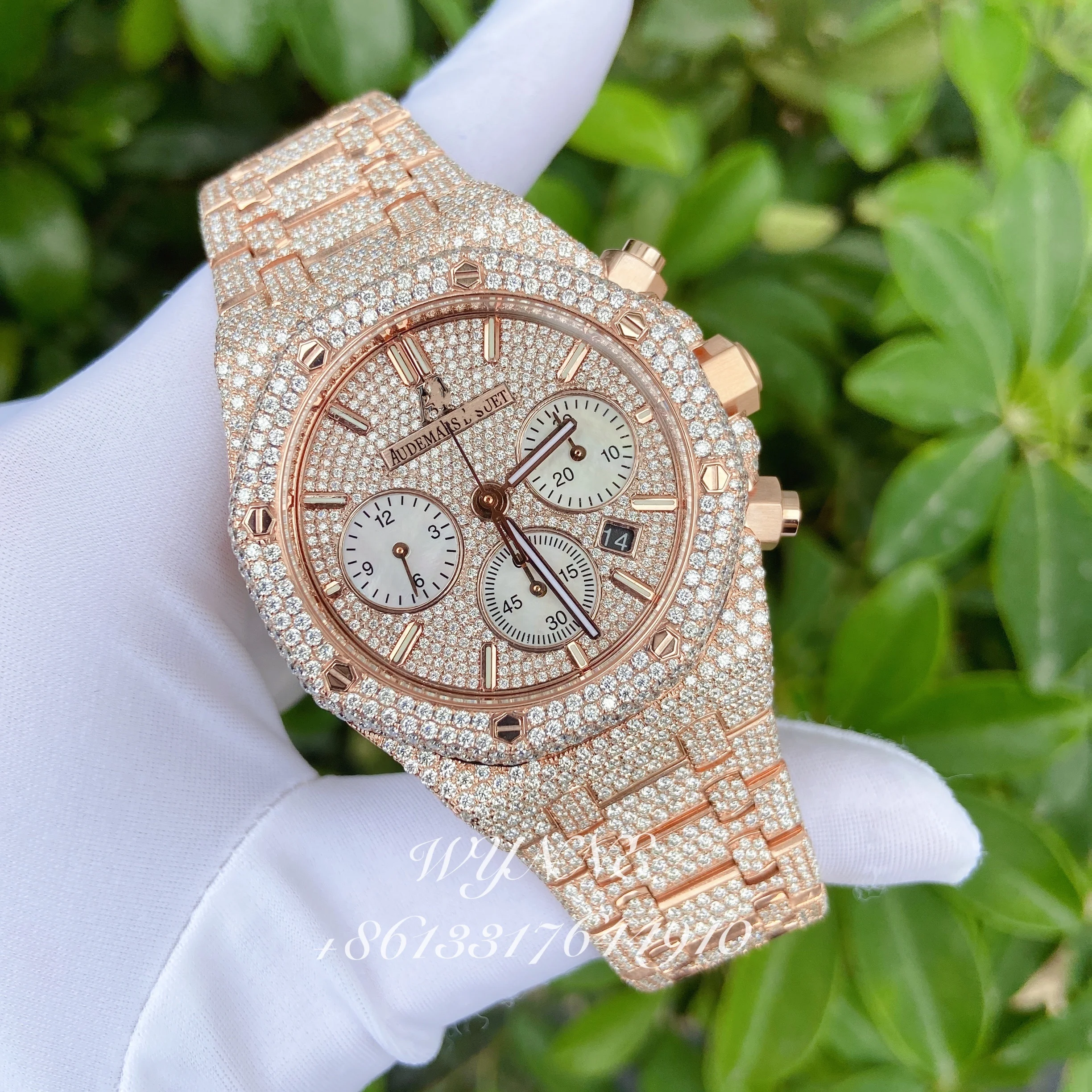 

20.663CTW Royal Chrono 41MM Hand Honeycomb Setting Buss Down Iced Out Moissanite Watch