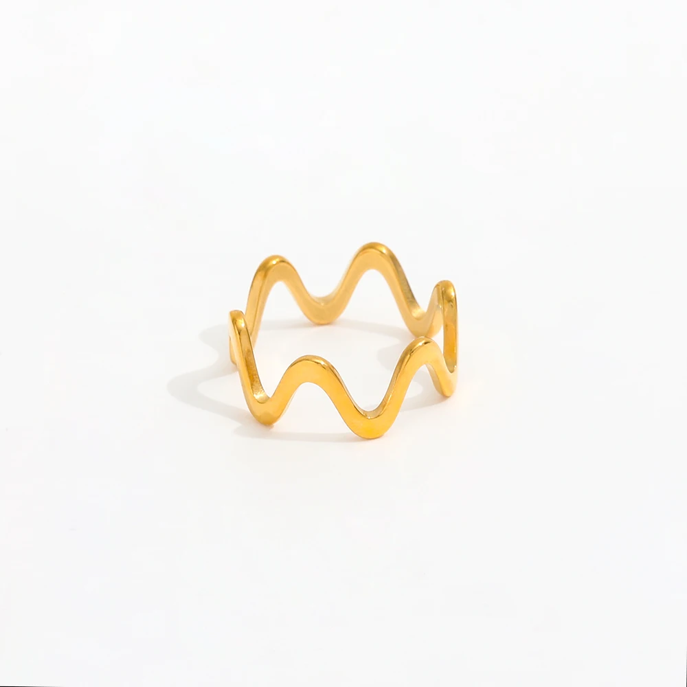 High End 18K Plain Simple Minimalist Tarnish Free Waterproof  Gold Wave Wavy Stainless Steel Rings for Women  Fashion Jewelry