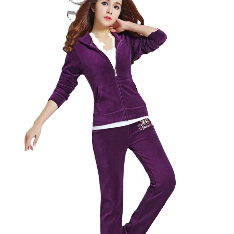 

Wholesale plain women's slim fit running wear gym zipper hoodie velour tracksuit2021 Custom Sport Wear Mention Mid Spliced