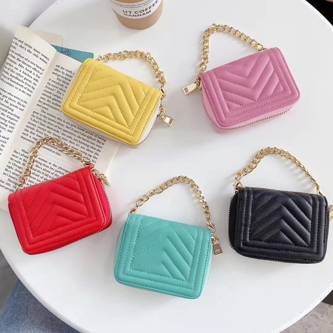 

Waterproof earphone cover for airpod cases 2021 custom genuine leather for airpods pro case keychain