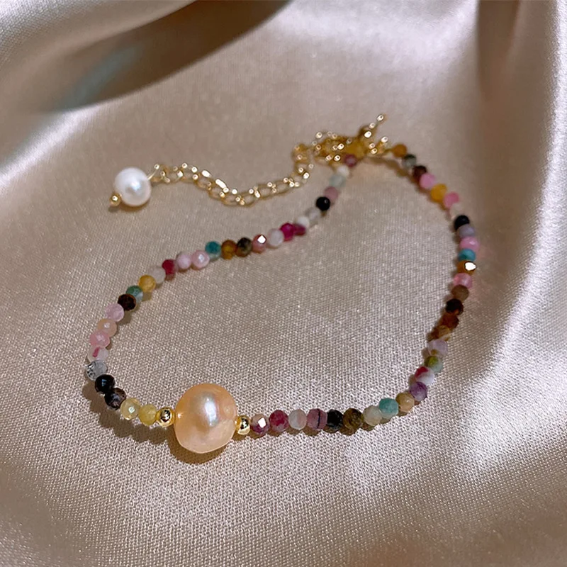

2021 fashion trendy pendant crystal beads bracelets