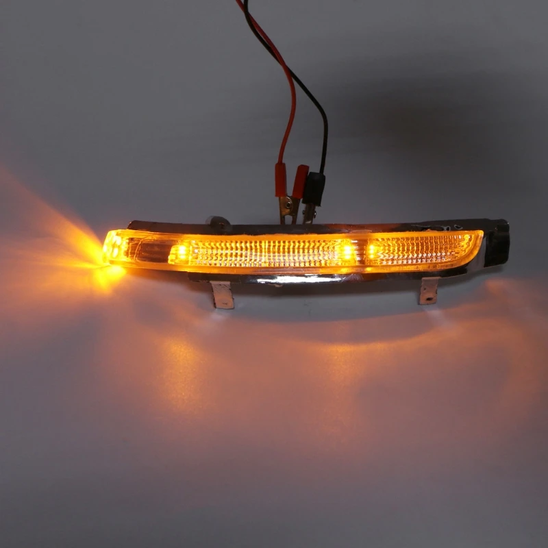 

1Pc Left/Right Swing Mirror Indicator Turn Signal Rearview Light For Skoda Octavia Superb