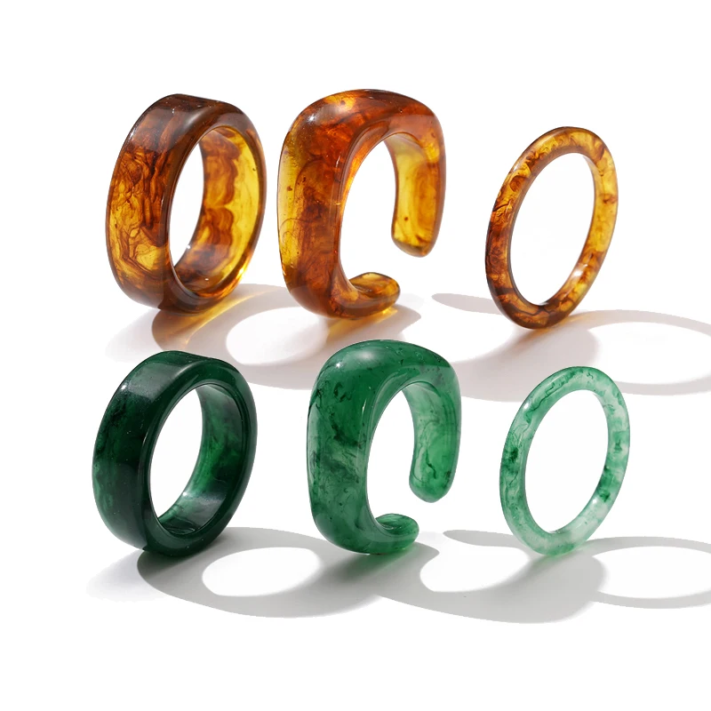 

17KM Fashion Transparent Acrylic Chunky Resin Rings Geometric Round Rings Set for Women Jewelry, Gold