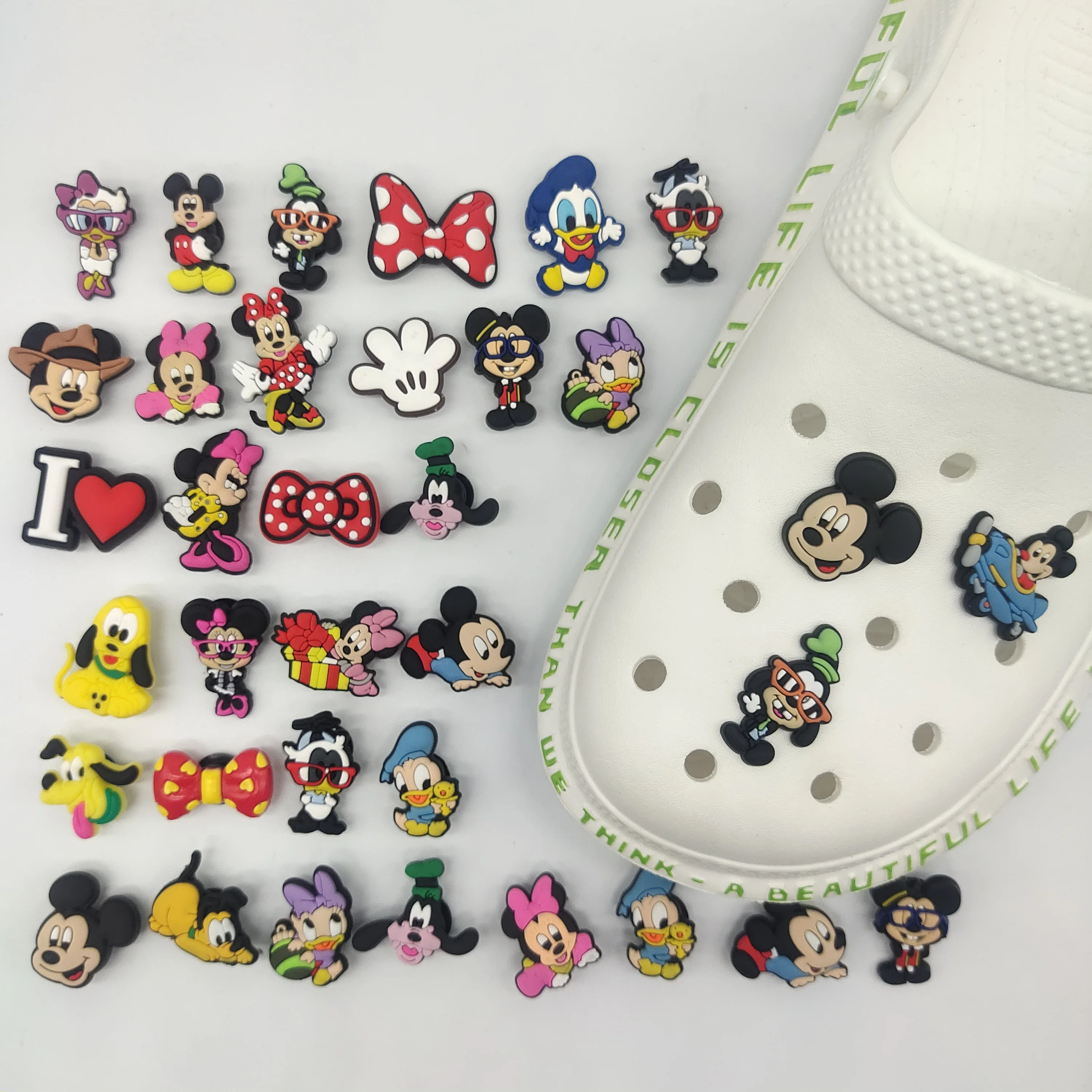 

Cartoon charmswholesale custom DIY shoe croc charms pvc soft Shoe decoration clog As a gift for the child